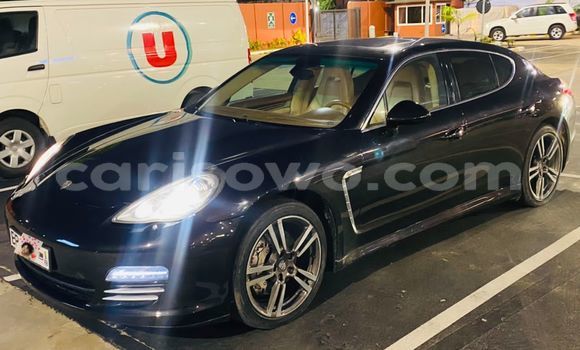 Ra Àlòkù Porsche Panamera Black Ọkọ̀ in Cotonou ni Benin Ra Àlòkù Porsche Panamera Black Ọkọ̀ in Cotonou ni Benin
