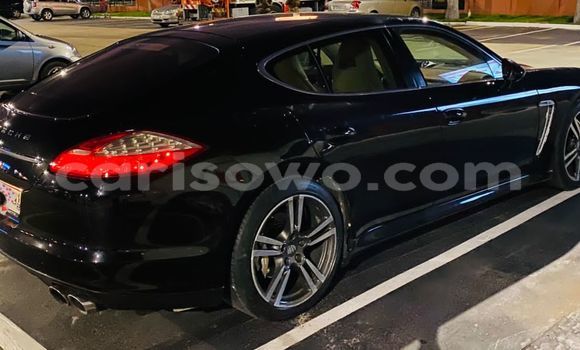 Ra Àlòkù Porsche Panamera Black Ọkọ̀ in Cotonou ni Benin Ra Àlòkù Porsche Panamera Black Ọkọ̀ in Cotonou ni Benin