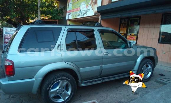 Sayi Na hannu Infiniti FX–Series Azurfa Mota in Savalou a Benin