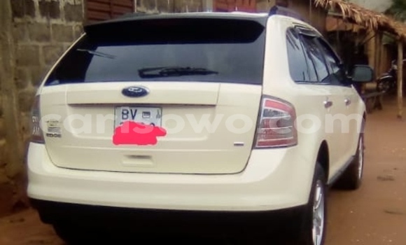 Buy Used Ford Edge White Car in Porto Novo in Benign