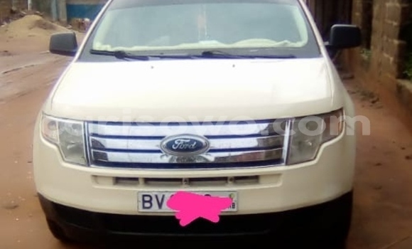 Acheter Occasion Voiture Ford Edge Blanc à Porto Novo, Benin Acheter Occasion Voiture Ford Edge Blanc à Porto Novo, Benin