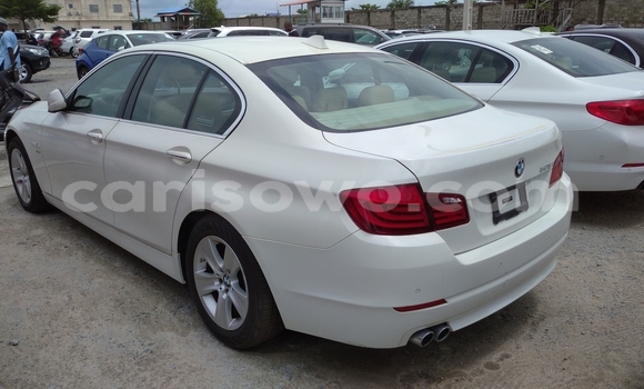 Acheter Occasion Voiture BMW 3–Series Blanc à Porto Novo, Benin Acheter Occasion Voiture BMW 3–Series Blanc à Porto Novo, Benin