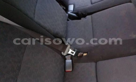 Acheter Occasion Voiture Toyota Corolla Verso Bleu à Cotonou, Benin Acheter Occasion Voiture Toyota Corolla Verso Bleu à Cotonou, Benin