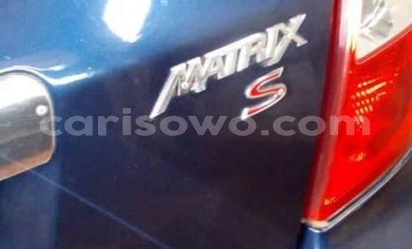 Acheter Occasion Voiture Toyota Matrix Bleu à Cotonou, Benin Acheter Occasion Voiture Toyota Matrix Bleu à Cotonou, Benin