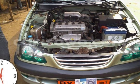Acheter Occasion Voiture Toyota Avensis Vert à Cotonou, Benin Acheter Occasion Voiture Toyota Avensis Vert à Cotonou, Benin