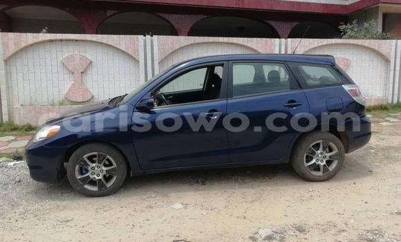Acheter Occasion Voiture Toyota Matrix Bleu à Cotonou, Benin Acheter Occasion Voiture Toyota Matrix Bleu à Cotonou, Benin