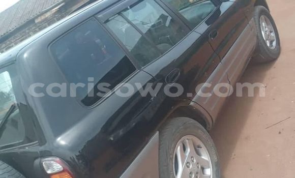 Acheter Occasion Voiture Toyota RAV4 Noir à Cotonou, Benin Acheter Occasion Voiture Toyota RAV4 Noir à Cotonou, Benin