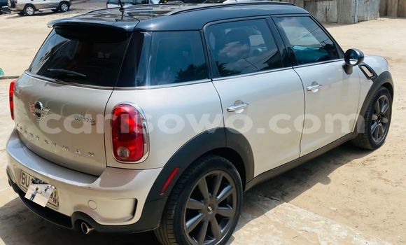 Sayi Na hannu MINI Countryman Azurfa Mota in Cotonou a Benin Sayi Na hannu MINI Countryman Azurfa Mota in Cotonou a Benin