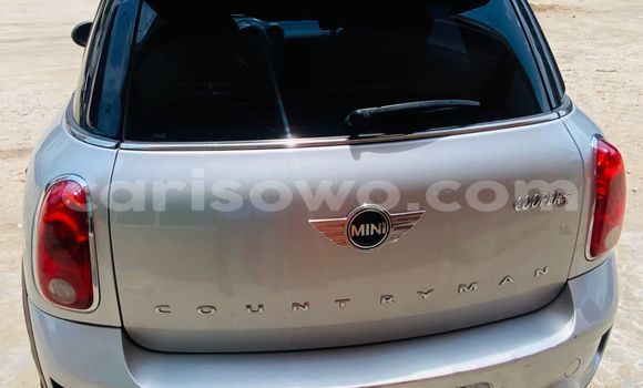 Sayi Na hannu MINI Countryman Azurfa Mota in Cotonou a Benin Sayi Na hannu MINI Countryman Azurfa Mota in Cotonou a Benin