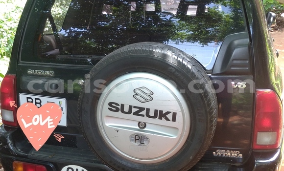 Acheter Occasion Voiture Suzuki Vitara Noir à Porto Novo, Benin Acheter Occasion Voiture Suzuki Vitara Noir à Porto Novo, Benin