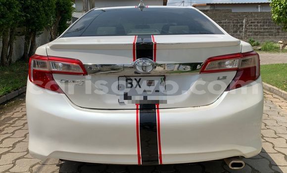Acheter Occasion Voiture Toyota Camry Blanc à Cotonou, Benin Acheter Occasion Voiture Toyota Camry Blanc à Cotonou, Benin