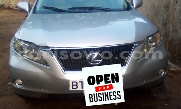 Sayi Na hannu Lexus RX 350 Azurfa Mota in Cotonou a Benin