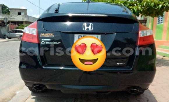 Ra Àlòkù Honda Crosstour Black Ọkọ̀ in Abomey Calavi ni Benin Ra Àlòkù Honda Crosstour Black Ọkọ̀ in Abomey Calavi ni Benin