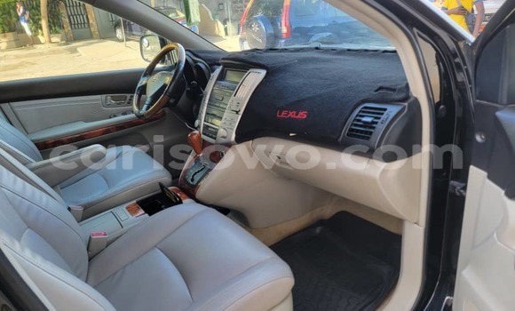 Acheter Occasion Voiture Lexus RX 330 Noir à Cotonou, Benin Acheter Occasion Voiture Lexus RX 330 Noir à Cotonou, Benin