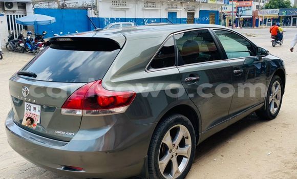 Sayi Na hannu Toyota Venza Azurfa Mota in Cotonou a Benin Sayi Na hannu Toyota Venza Azurfa Mota in Cotonou a Benin