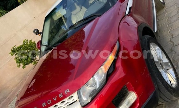 Acheter Occasion Voiture Land Rover Range Rover Evoque Rouge à Cotonou, Benin Acheter Occasion Voiture Land Rover Range Rover Evoque Rouge à Cotonou, Benin