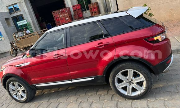 Acheter Occasion Voiture Land Rover Range Rover Evoque Rouge à Cotonou, Benin Acheter Occasion Voiture Land Rover Range Rover Evoque Rouge à Cotonou, Benin