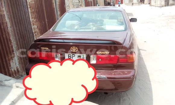 Acheter Occasion Voiture Toyota Camry Rouge à Cotonou, Benin
