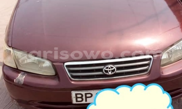 Ra Àlòkù Toyota Camry Red Ọkọ̀ in Cotonou ni Benin Ra Àlòkù Toyota Camry Red Ọkọ̀ in Cotonou ni Benin
