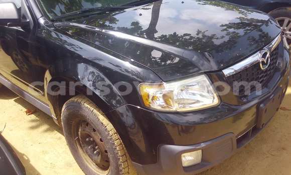 Sayi Na hannu Mazda Tribute Black Mota in Porto Novo a Benin Sayi Na hannu Mazda Tribute Black Mota in Porto Novo a Benin