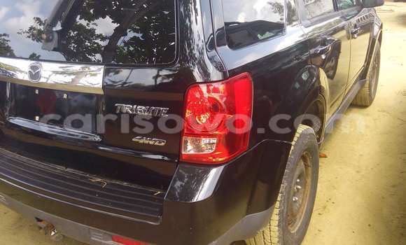 Sayi Na hannu Mazda Tribute Black Mota in Porto Novo a Benin Sayi Na hannu Mazda Tribute Black Mota in Porto Novo a Benin