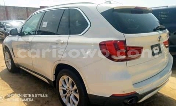 Acheter Import Voiture BMW X5 Blanc à Cotonou, Benin Acheter Import Voiture BMW X5 Blanc à Cotonou, Benin