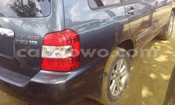 Acheter Occasion Voiture Toyota Highlander Gris à Porto Novo au Benin Acheter Occasion Voiture Toyota Highlander Gris à Porto Novo au Benin