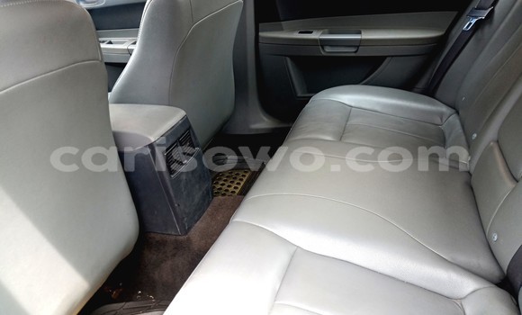 Acheter Occasion Voiture Chrysler 300C Gris à Cotonou, Benin Acheter Occasion Voiture Chrysler 300C Gris à Cotonou, Benin