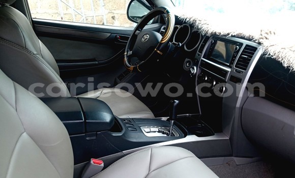 Ra Àlòkù Toyota 4Runner Silver Ọkọ̀ in Cotonou ni Benin Ra Àlòkù Toyota 4Runner Silver Ọkọ̀ in Cotonou ni Benin