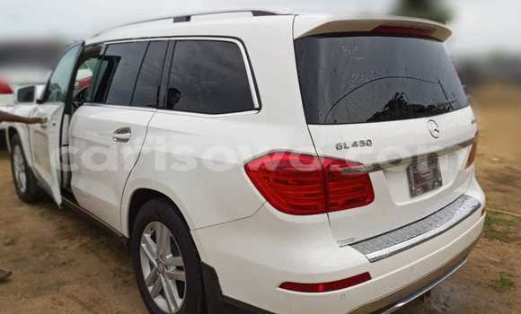 Ra Àlòkù Mercedes-Benz GL–Class funfun Ọkọ̀ in Cotonou ni Benin Ra Àlòkù Mercedes-Benz GL–Class funfun Ọkọ̀ in Cotonou ni Benin