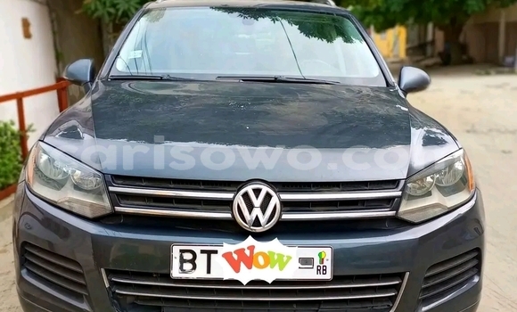 Acheter Occasion Voiture Volkswagen Touareg Bleu à Cotonou, Benin