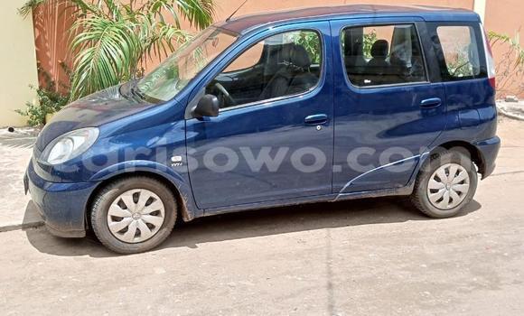 Acheter Occasion Voiture Toyota Yaris Verso Bleu à Cotonou, Benin Acheter Occasion Voiture Toyota Yaris Verso Bleu à Cotonou, Benin