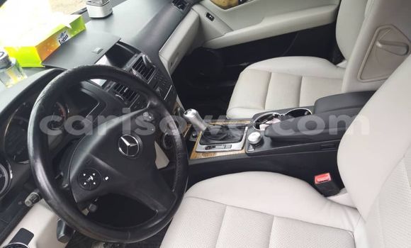 Ra Àlòkù Mercedes-Benz C–Class Silver Ọkọ̀ in Cotonou ni Benin Ra Àlòkù Mercedes-Benz C–Class Silver Ọkọ̀ in Cotonou ni Benin