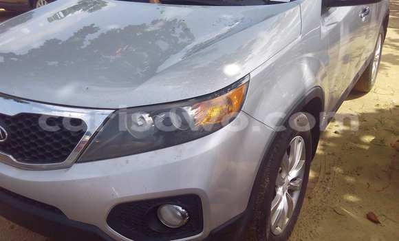 Sayi Na hannu Kia Sorento Azurfa Mota in Porto Novo a Benin Sayi Na hannu Kia Sorento Azurfa Mota in Porto Novo a Benin