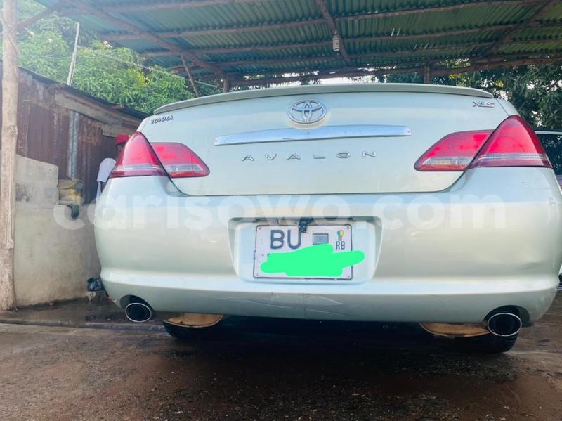 Big with watermark toyota avalon benin cotonou 13871