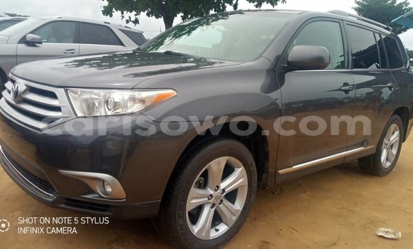 Sayi Imported Toyota Highlander Sauran Mota in Cotonou a Benin Sayi Imported Toyota Highlander Sauran Mota in Cotonou a Benin