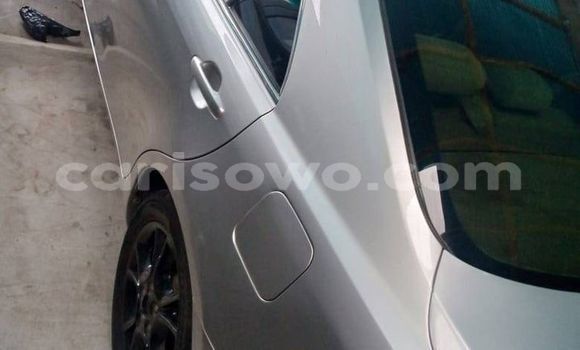 Sayi Na hannu Toyota Camry Azurfa Mota in Abomey Calavi a Benin
