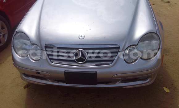 Acheter Occasion Voiture Mercedes‒Benz KOMPRESSOR Gris à Porto Novo au Benin Acheter Occasion Voiture Mercedes‒Benz KOMPRESSOR Gris à Porto Novo au Benin