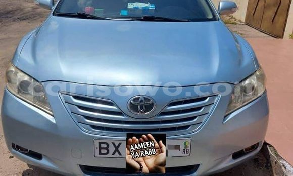 Ra Àlòkù Toyota Camry Blue Ọkọ̀ in Abomey Calavi ni Benin Ra Àlòkù Toyota Camry Blue Ọkọ̀ in Abomey Calavi ni Benin