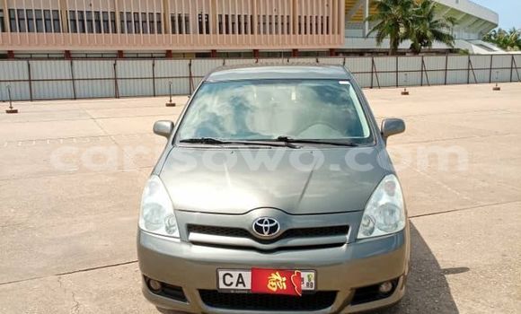 Buy Used Toyota Corolla Verso Blue Car in Abomey Calavi in Benign