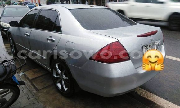 Sayi Na hannu Honda Accord Azurfa Mota in Abomey Calavi a Benin Sayi Na hannu Honda Accord Azurfa Mota in Abomey Calavi a Benin