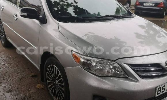 Sayi Na hannu Toyota Corolla Azurfa Mota in Abomey Calavi a Benin Sayi Na hannu Toyota Corolla Azurfa Mota in Abomey Calavi a Benin