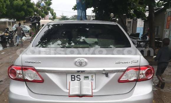 Ra Àlòkù Toyota Corolla Silver Ọkọ̀ in Abomey Calavi ni Benin Ra Àlòkù Toyota Corolla Silver Ọkọ̀ in Abomey Calavi ni Benin