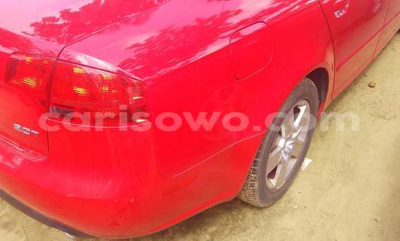 Acheter Occasion Voiture Audi A4 Rouge à Porto Novo, Benin Acheter Occasion Voiture Audi A4 Rouge à Porto Novo, Benin