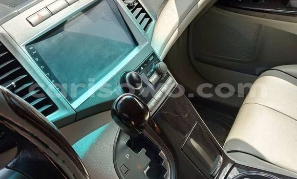 Ra Àlòkù Toyota Venza funfun Ọkọ̀ in Abomey Calavi ni Benin Ra Àlòkù Toyota Venza funfun Ọkọ̀ in Abomey Calavi ni Benin