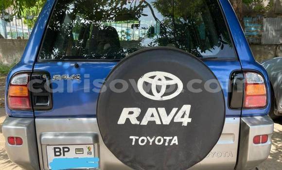 Sayi Na hannu Toyota RAV4 Blue Mota in Abomey Calavi a Benin Sayi Na hannu Toyota RAV4 Blue Mota in Abomey Calavi a Benin