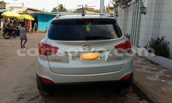 Ra Àlòkù Hyundai Tucson Silver Ọkọ̀ in Abomey Calavi ni Benin Ra Àlòkù Hyundai Tucson Silver Ọkọ̀ in Abomey Calavi ni Benin