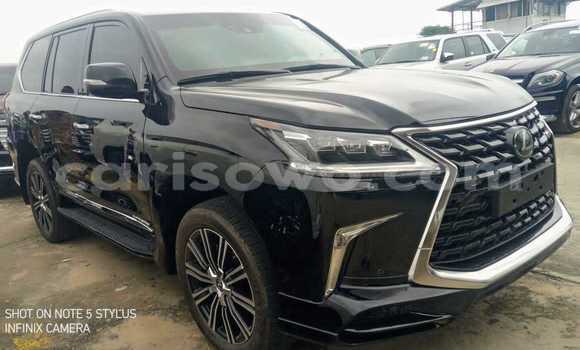 Sayi Sabo Lexus LX 570 Sauran Mota in Cotonou a Benin Sayi Sabo Lexus LX 570 Sauran Mota in Cotonou a Benin