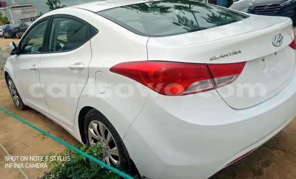 Sayi Imported Hyundai Elantra White Mota in Cotonou a Benin Sayi Imported Hyundai Elantra White Mota in Cotonou a Benin