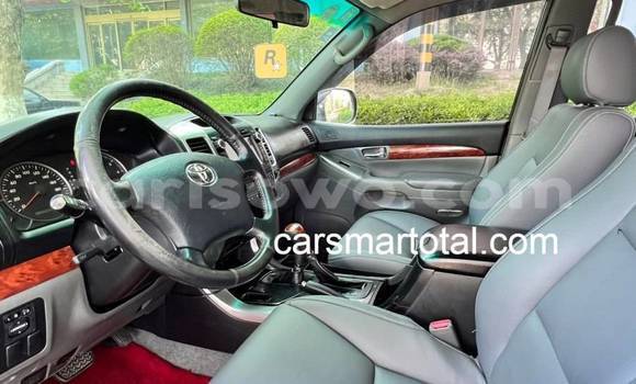 Acheter Occasion Voiture Toyota Prado Blanc à Dassa–Zoumé, Benin Acheter Occasion Voiture Toyota Prado Blanc à Dassa–Zoumé, Benin